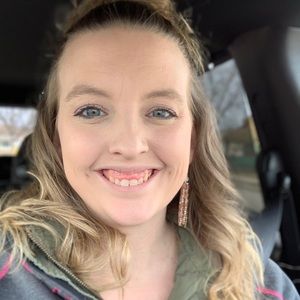 Meet your Posher, Christina